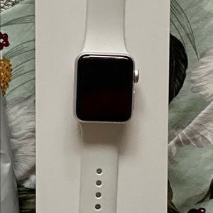 Apple Watch Series 3 - Cellular, 38 mm, white